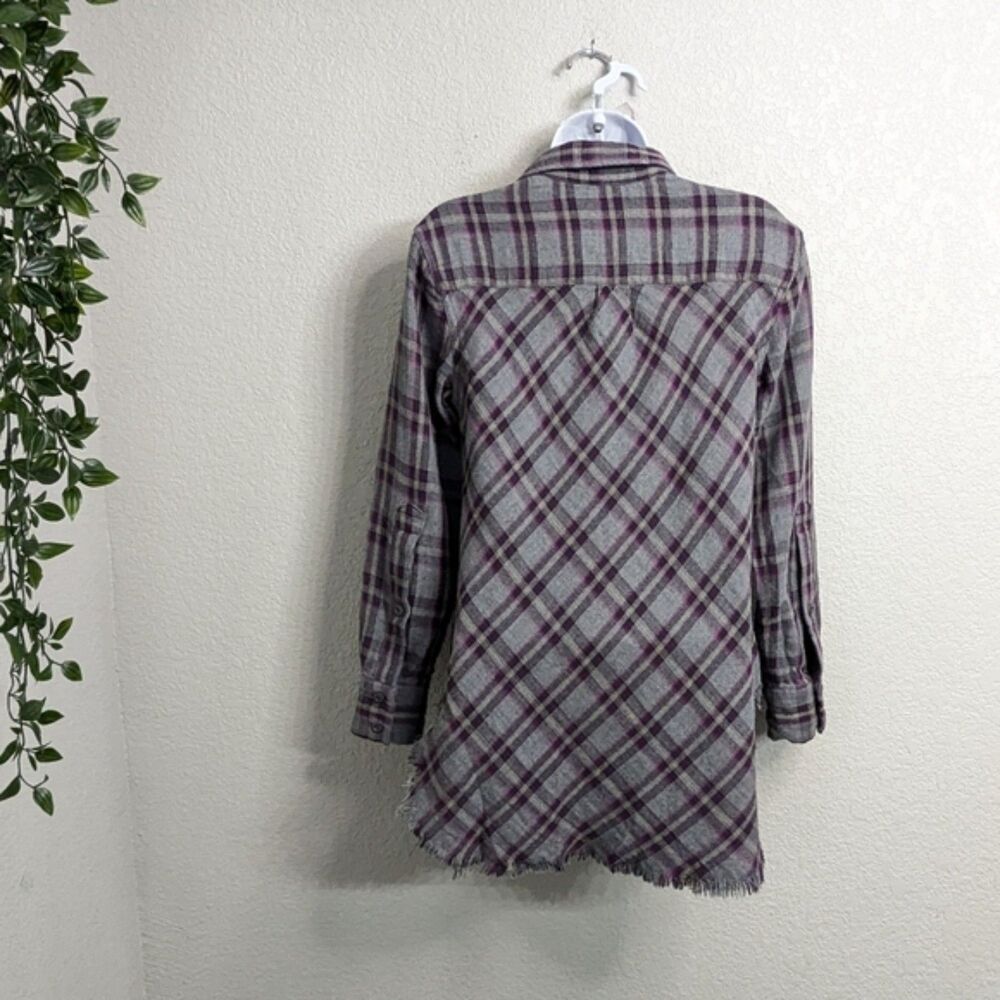 Cabi Highland Flannel Gray Purple Plaid Button Down Tunic Shirt Long Sleeve XS - Picture 3 of 10